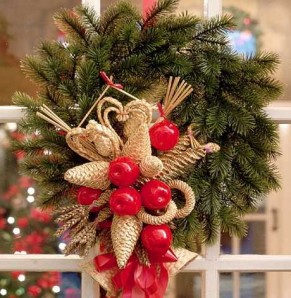 Рождественский венок - традиционное рождественское украшение в США