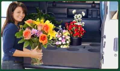 доставка цветов в США осуществляется в специальной машине