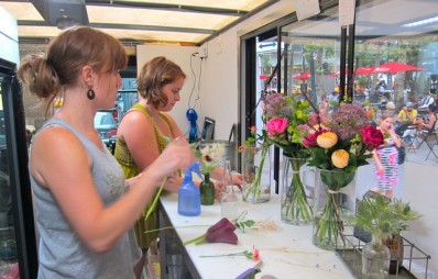 Передвижной магазин цветов в Нью-Йорке