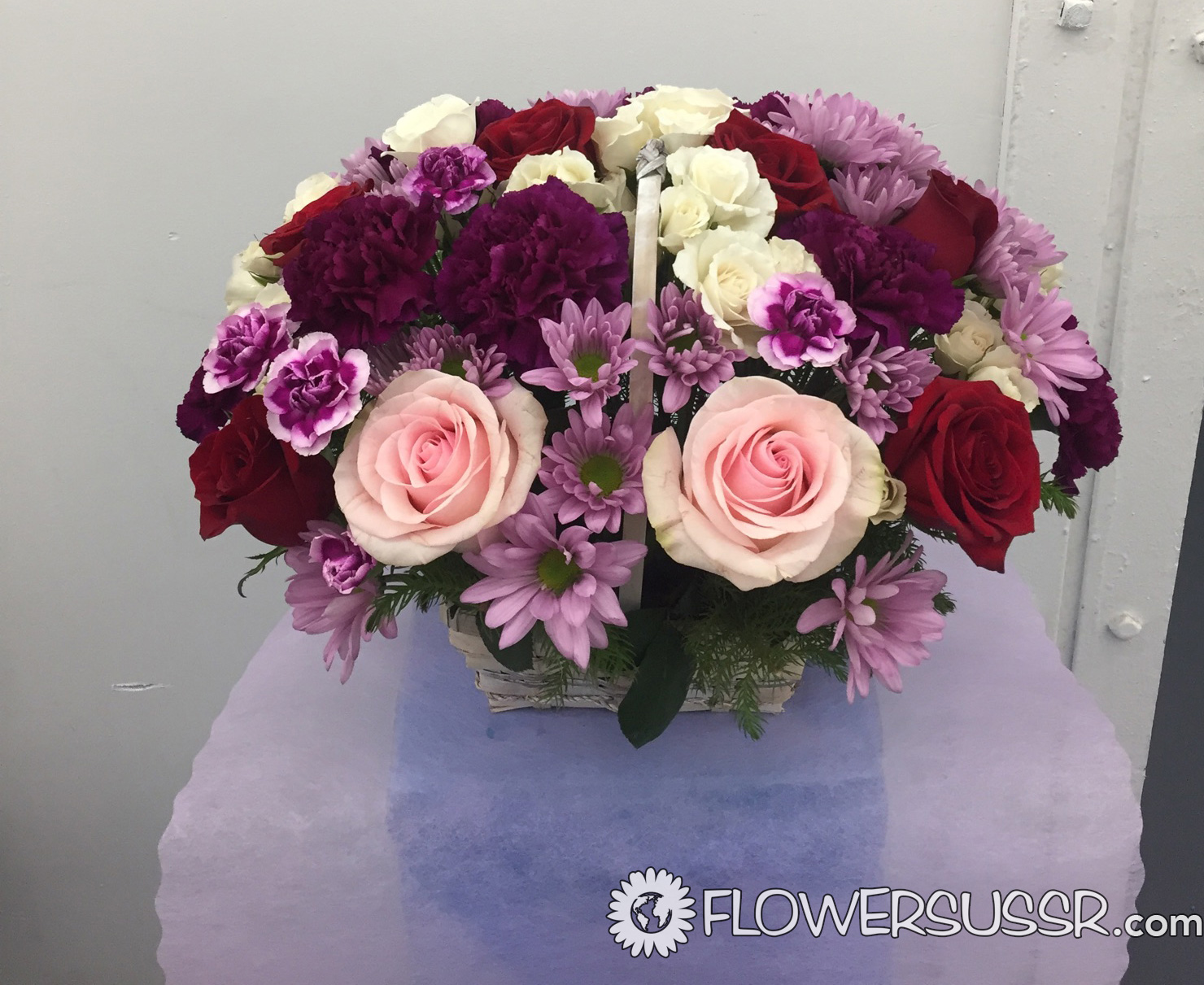 International Flowers Delivery with Cryptocurrency FlowersUSSR