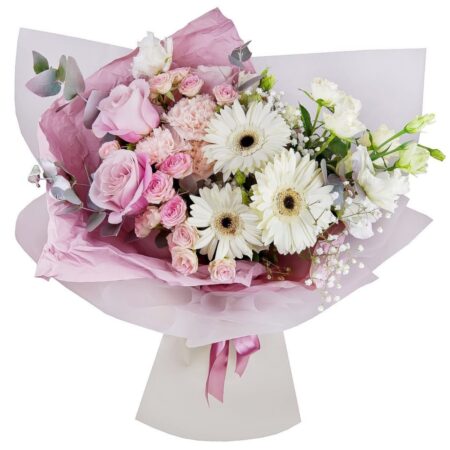 Send a bouquet of flowers to Russia, Kazakhstan, Ukraine, Kyrgyzstan